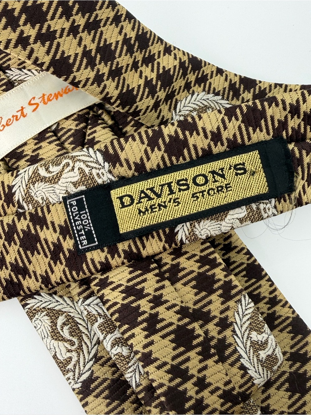 Robert Stewart Davison’s of New York Houndstooth Griffin Crest Silk Necktie - Picture 5 of 6